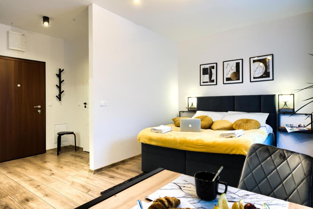 ורשה Kazou Residence מראה חיצוני תמונה