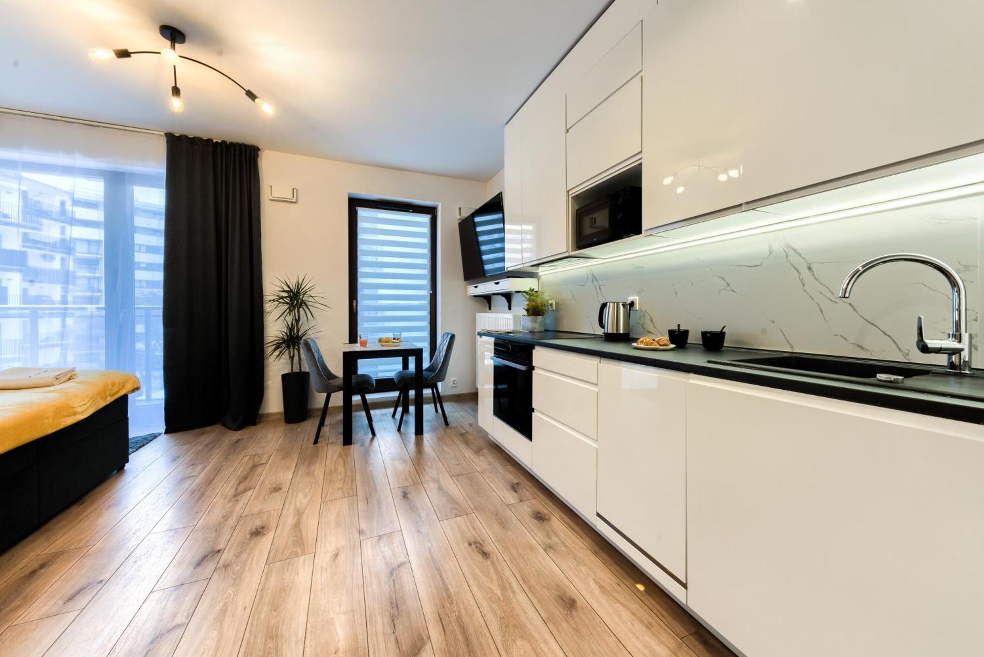 ורשה Kazou Residence מראה חיצוני תמונה